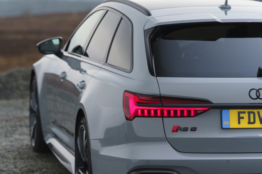 Детали экстерьера Audi RS6 Avant (C8) 2020 года  (UK) (фото 98 из 150)
